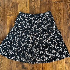 Ann Taylor Floral Black Skirt, Size Small